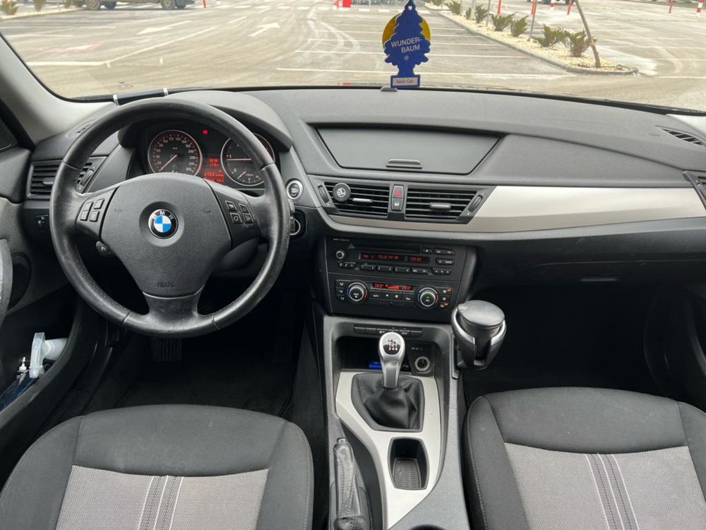 Vand bmw x1 in stare foarte buna