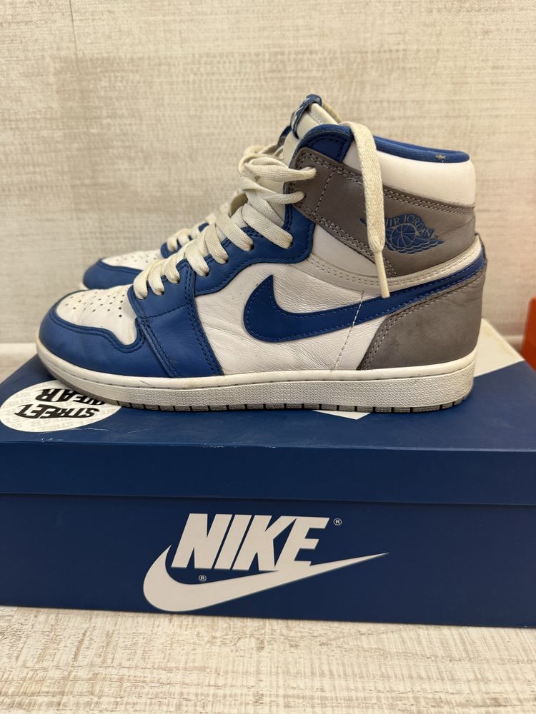 Обувки Air Jordan 1 Retro High OG