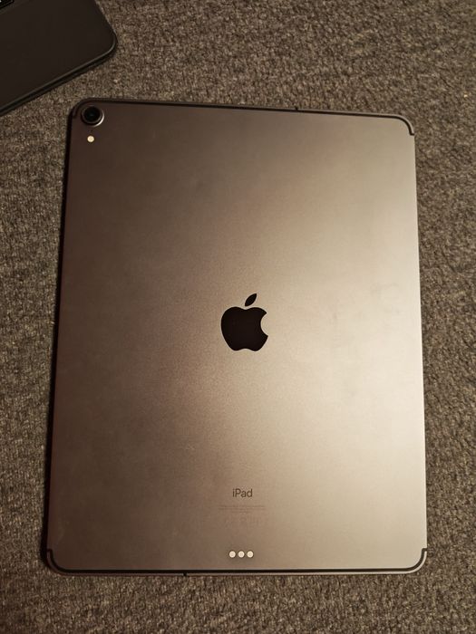 Apple iPad Pro 12.9 (2018)