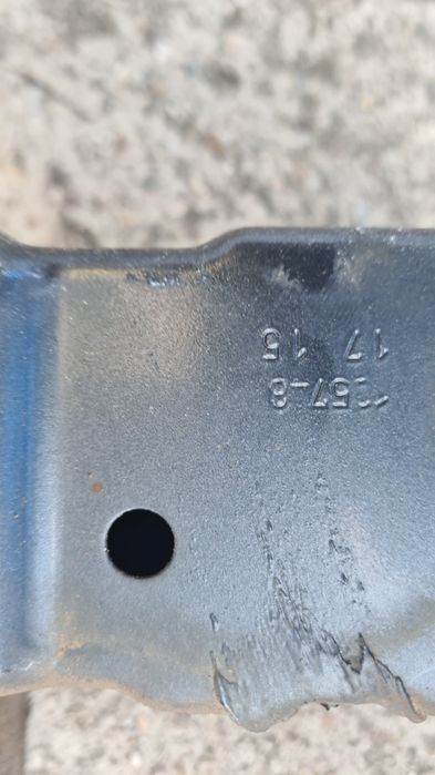 Задна греда (усилка) Шкода Октавия 2017