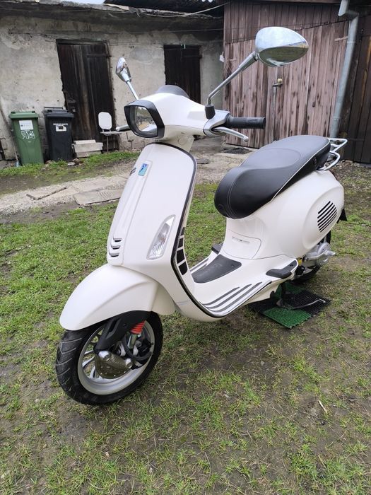 Scuter Vespa Sprint 50cc