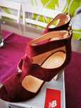sandale decupate reserved