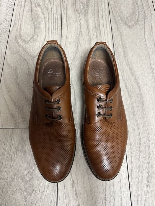 Pantofi eleganți