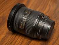 Nikon ED AF Nikkor 18-35mm 1:3.5-4.5D IF Aspherical