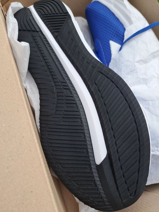 Маратонки Adidas Galaxy 7