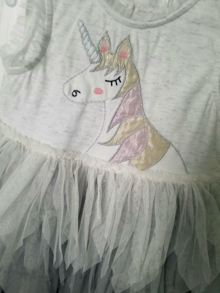 Rochie unicorn + capa detasabila