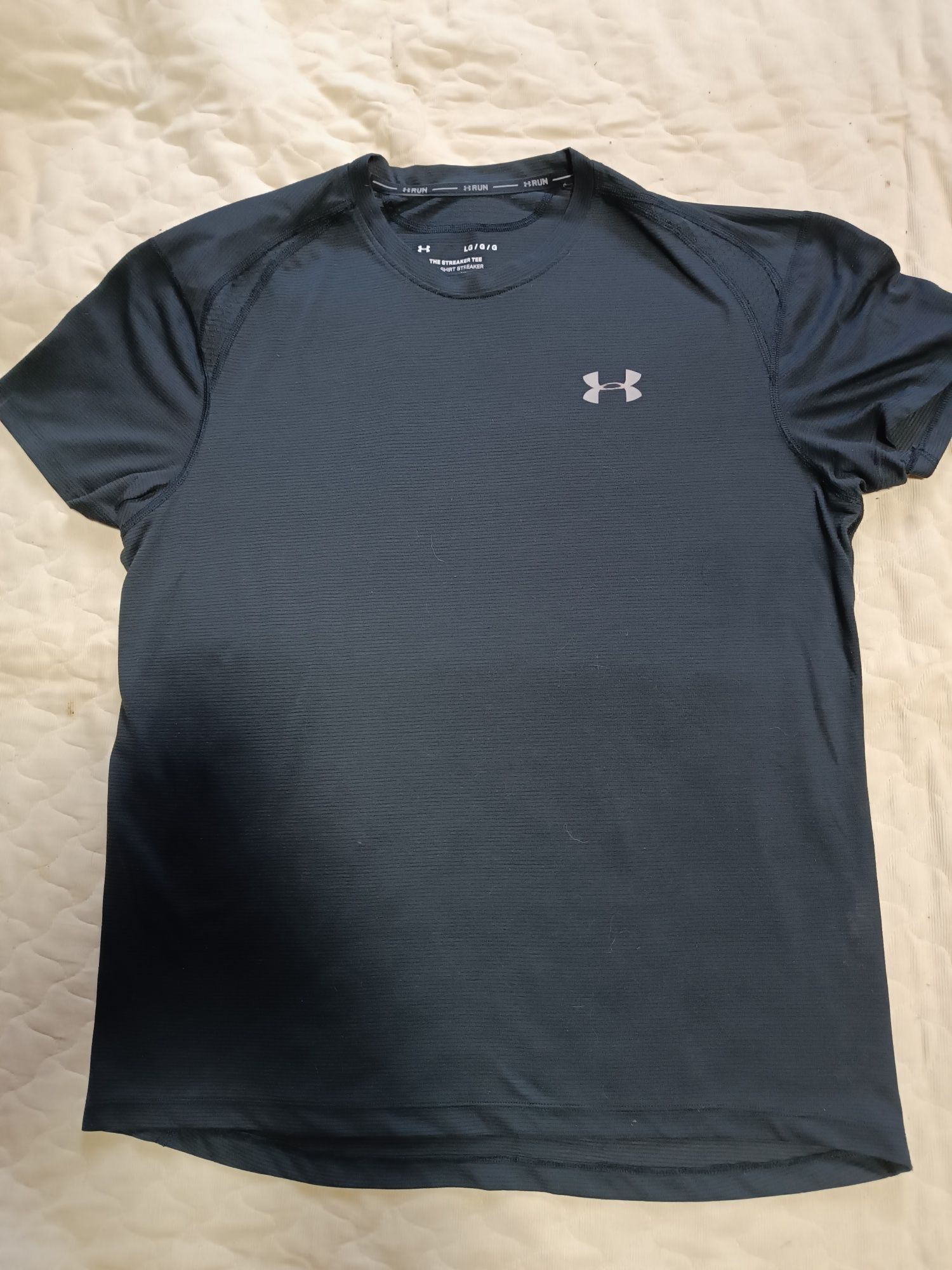 Мъжки тениски , Under armour,Hugo Boss ,Polo и други