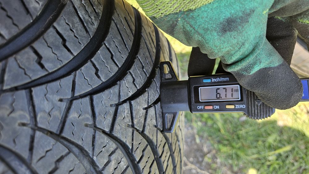 2бр гуми 205 55 16 дот 20 фалкен