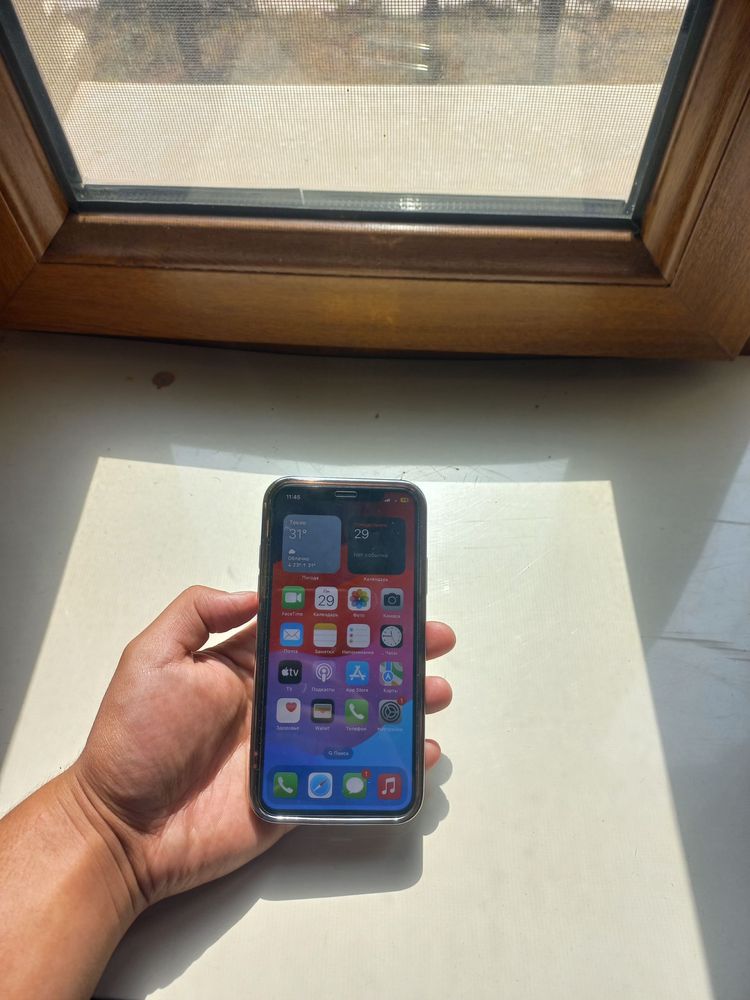 Iphone xs ideal xolatda