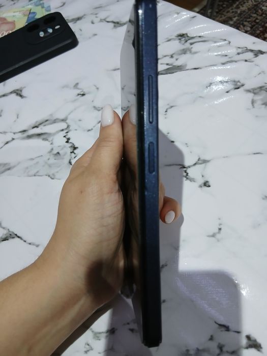 Продам телефон infinix smart 8 64gb