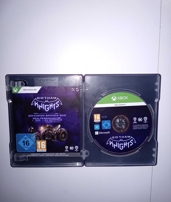 Gotham Knights sub forma de cd pentru xbox series x