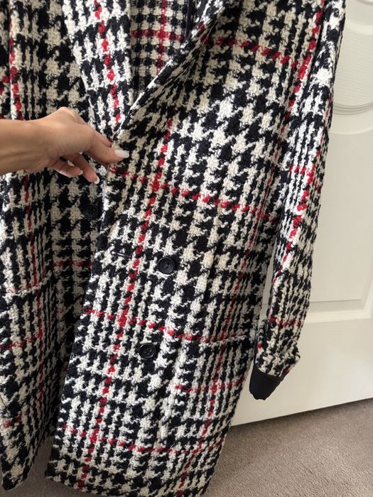 Оригинално палто ‘ Ред Валентино ‘