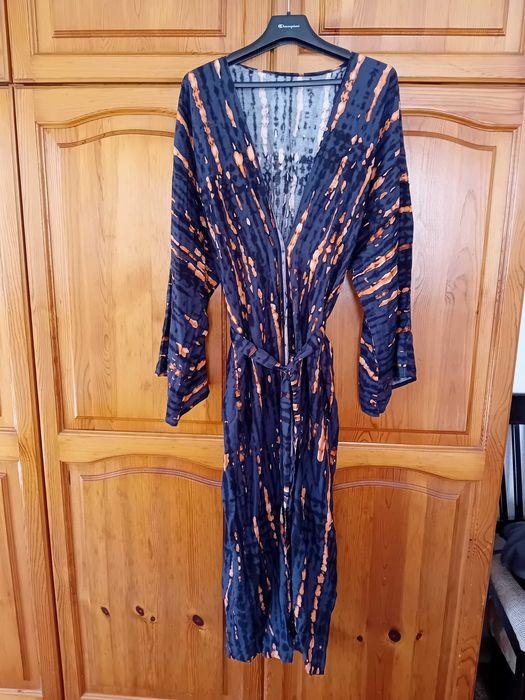 Тънък дамски халат