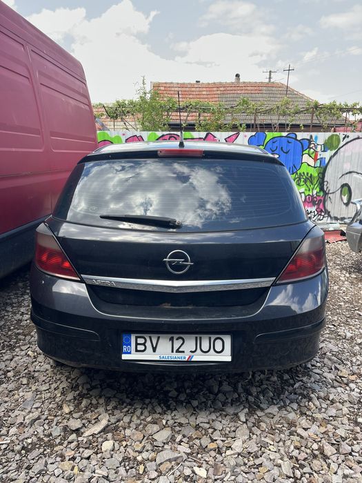 Opel Astra H complet functional, fara acte PENTRU PIESE