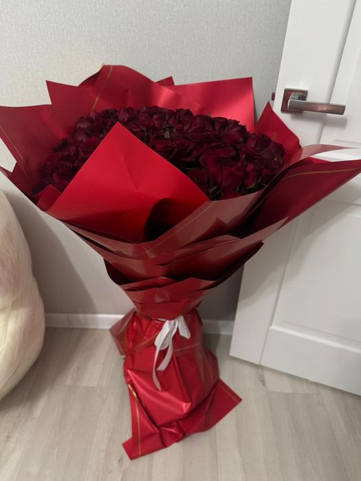 101шт роза 100 см могу уступить  немного)