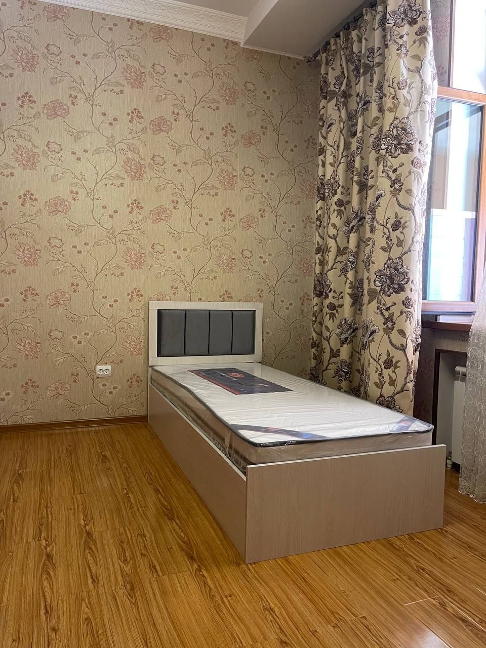 Kravat  Кровать 1 kishilik spalniy detskiy
