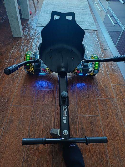 Vând hoverboard  2 Drive