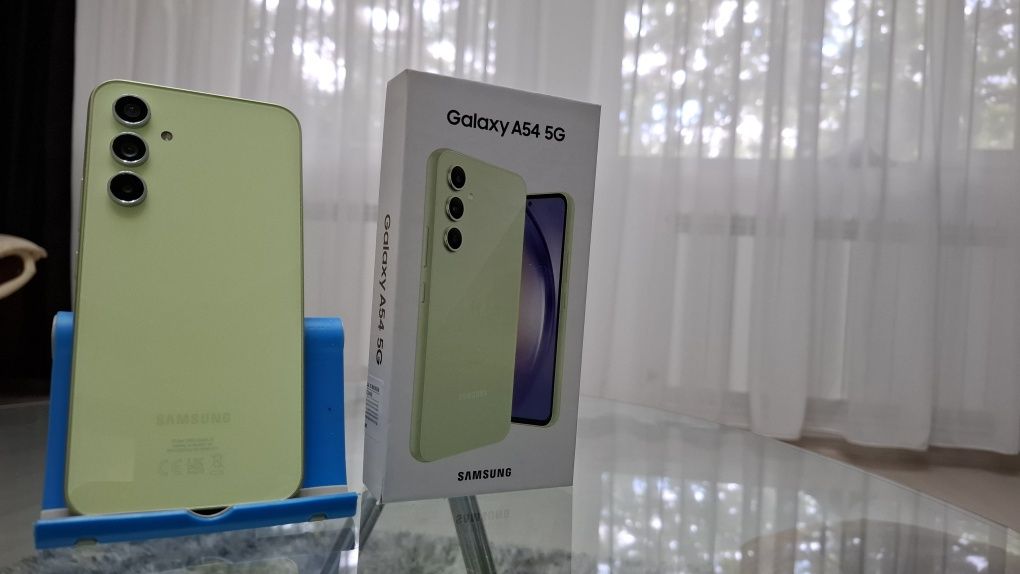 Samsung A54 - 5G awesome lime, impecabil, garantie iulie 2025