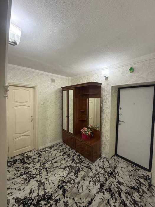 Срочно! 3-комн. квартира 65м² с верандой в центре, по улице Гагарина!!