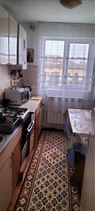 Vand Apartament decomandat 2 camere