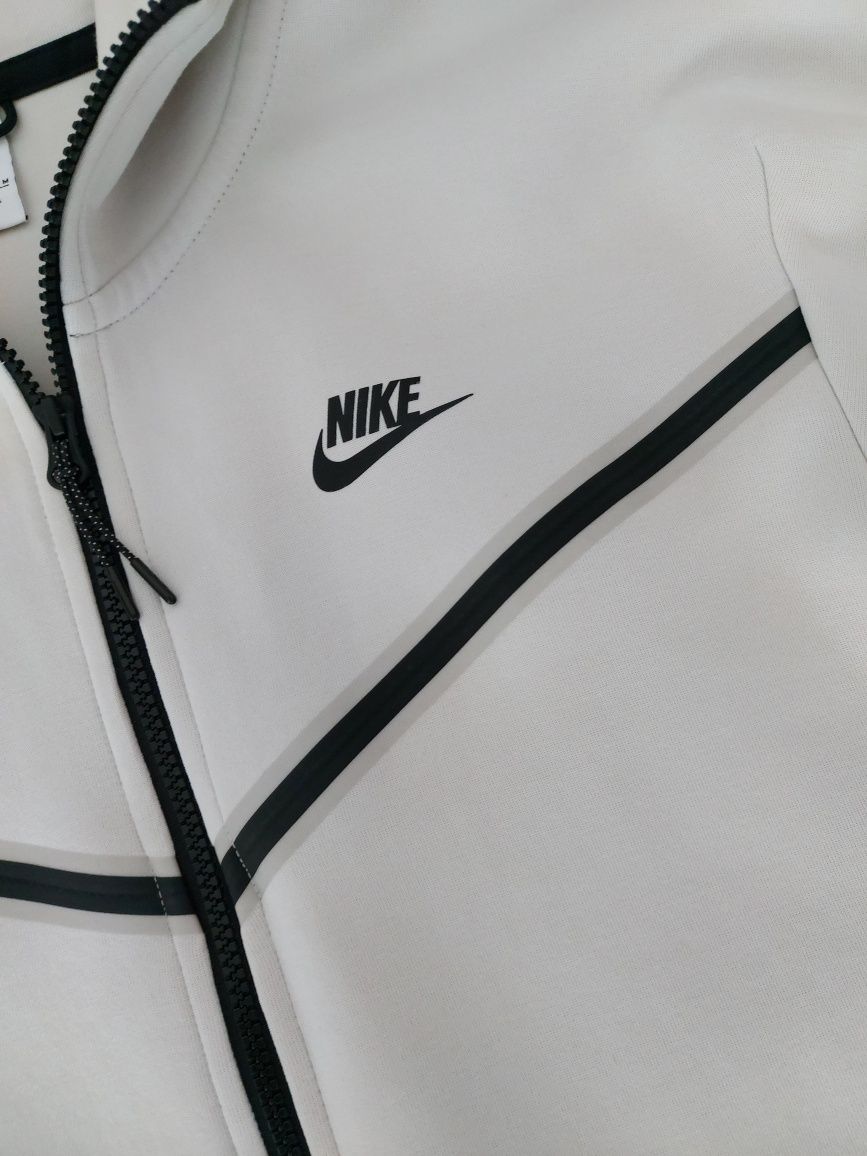 Bluza Nike Tech White marimea M