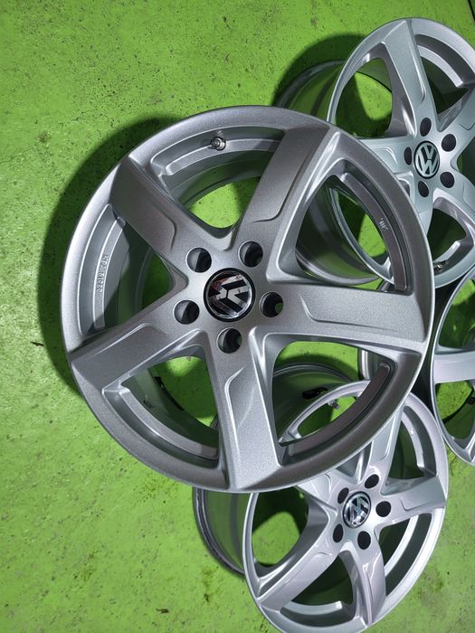 17 5x112 Vw Passat Touran Caddy лети джанти 5х112