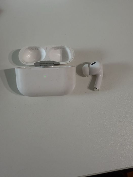 Airpods pro 2 dreapta + carcasa