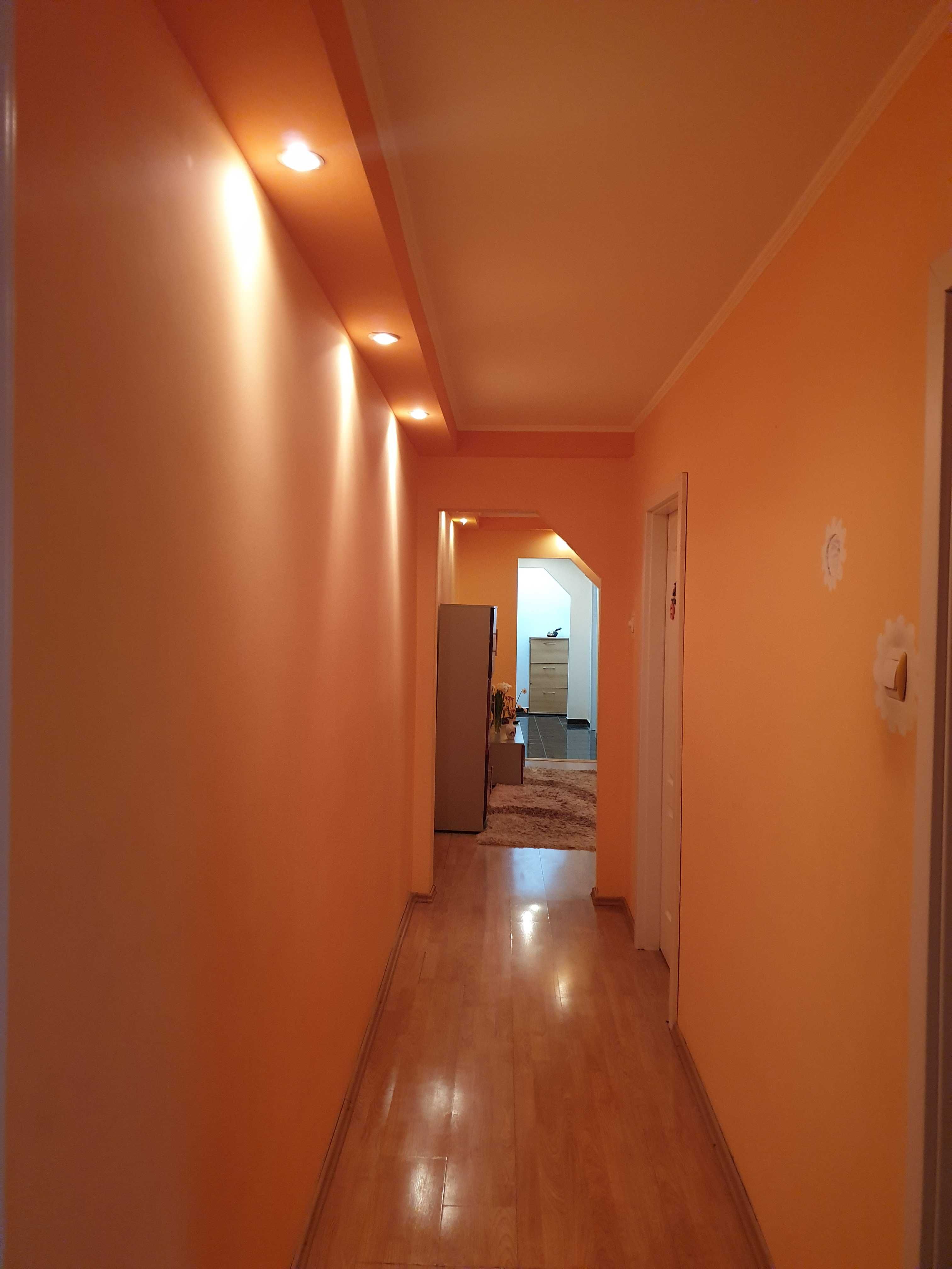 Apartament linistit, curat, modernizat, metrou Gorjului