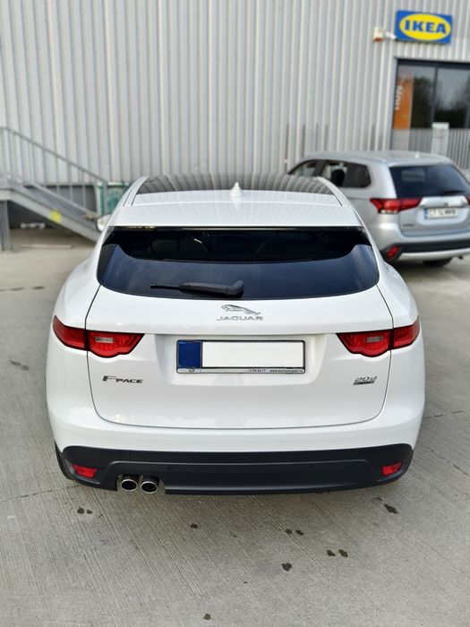 Jaguar F-Pace 2.0 Diesel • 135 kW • 4x4 • Automată • 2018 • 102.000 km