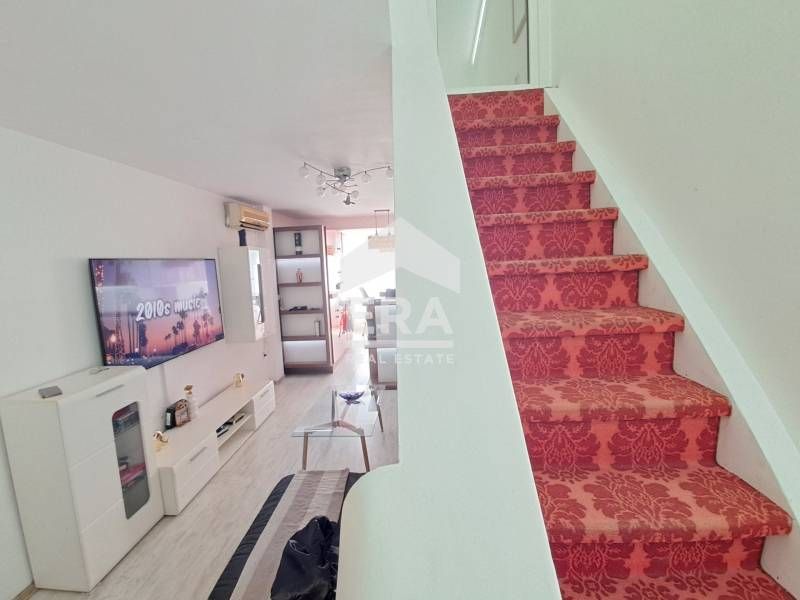 Продава се Четиристаен апартамент в Варна, Окръжна болница - 135 кв.м за 1741 €/кв.м - Снимка #10