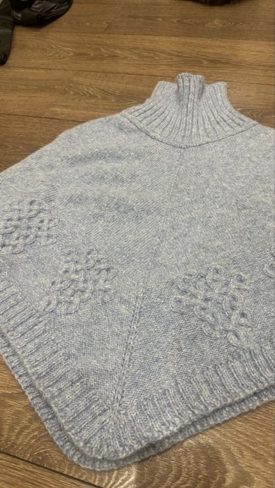 Продам пончо на девочкку