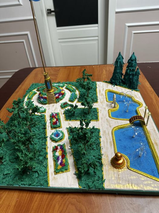 Макеты,поделки в сад/школу/вузы,любой сложности.