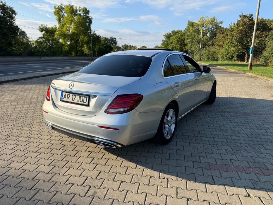 Mercedes-Benz E220D 2.0 190CP An 2016