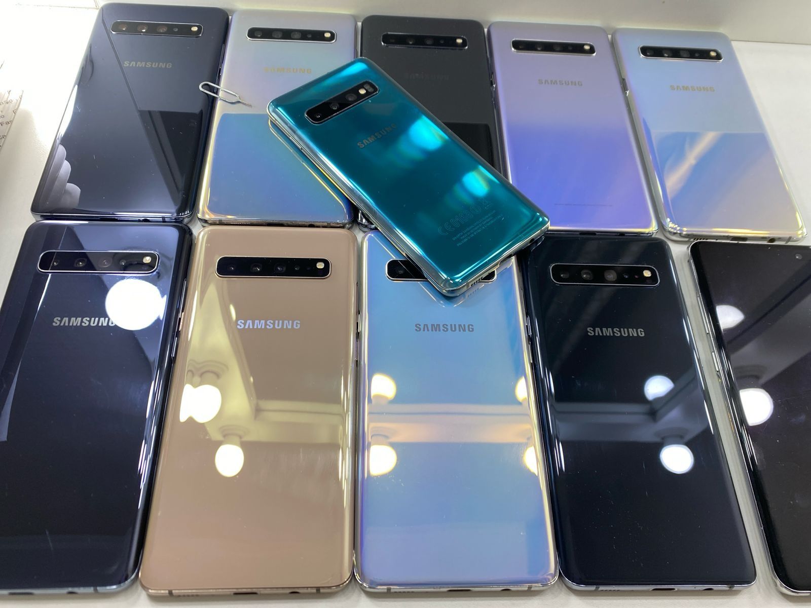 Samsung s10 5 G андроид 11 версия