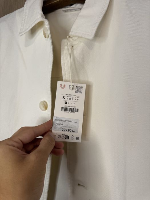 Geaca Zara, Barbati, S, Denim, colectie 2025