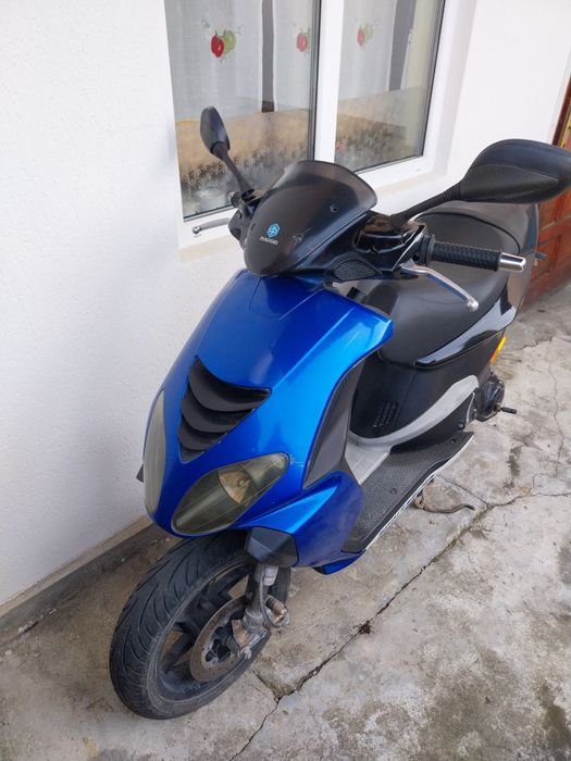 Scuter piaggio nrg mc4
