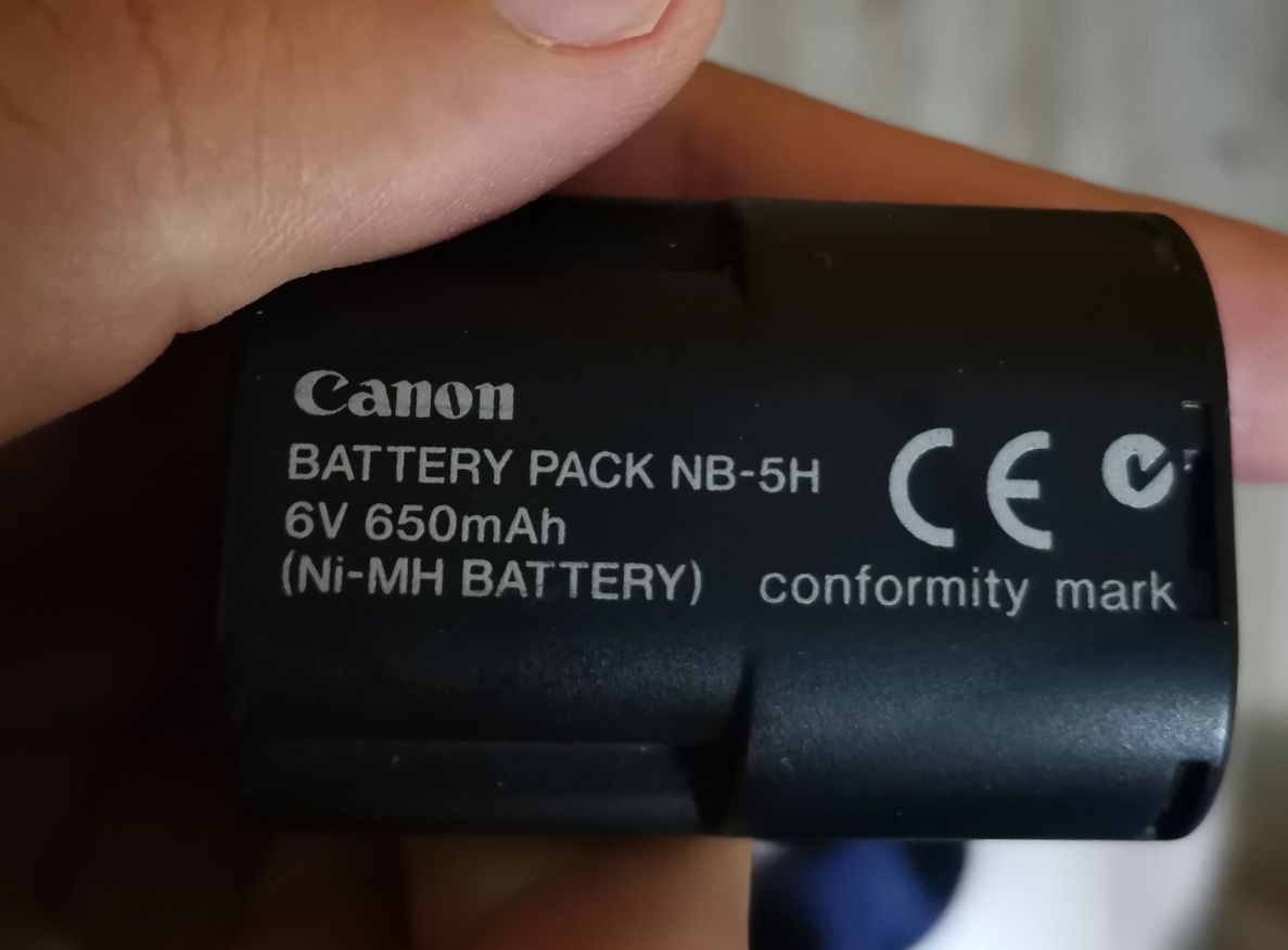 Оригинално зарядно устройство Canon CA-PS100E