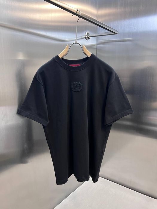 Мъжки тениски различни модели