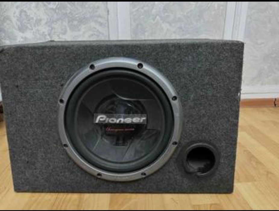 Отдам саббуфер бесплатно самовывоз бу