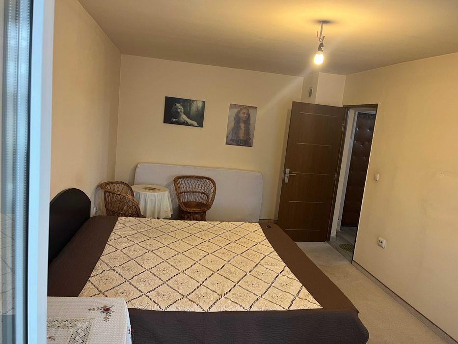 Vand apartament 2 camere