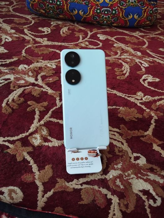 Honor x7b 8/128 sotiladi