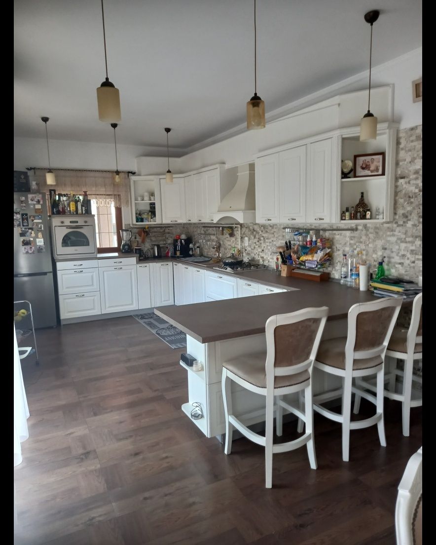 Vând casa/Vilă în Mangalia! Calitate și confort! 295000 Eur Eur