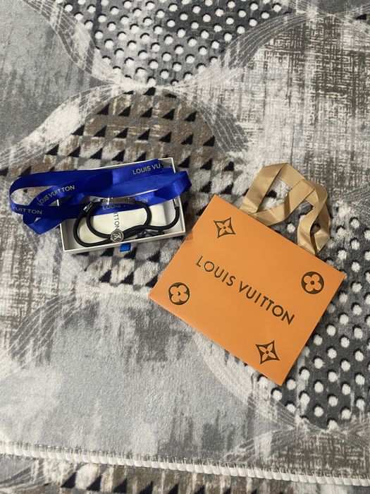 Bratara LV noua nepurtata