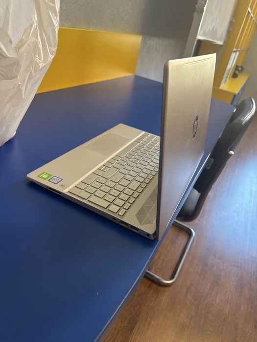 Hp pavilion 15 ideal sostoyaniye