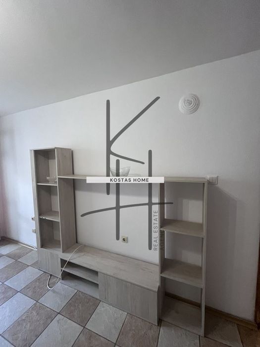 Дава се под наем Двустаен апартамент в Варна, Аспарухово - 70 кв.м за 229.5 € - Снимка #4