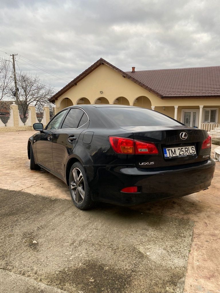 Vand Lexus lS 220 diesel