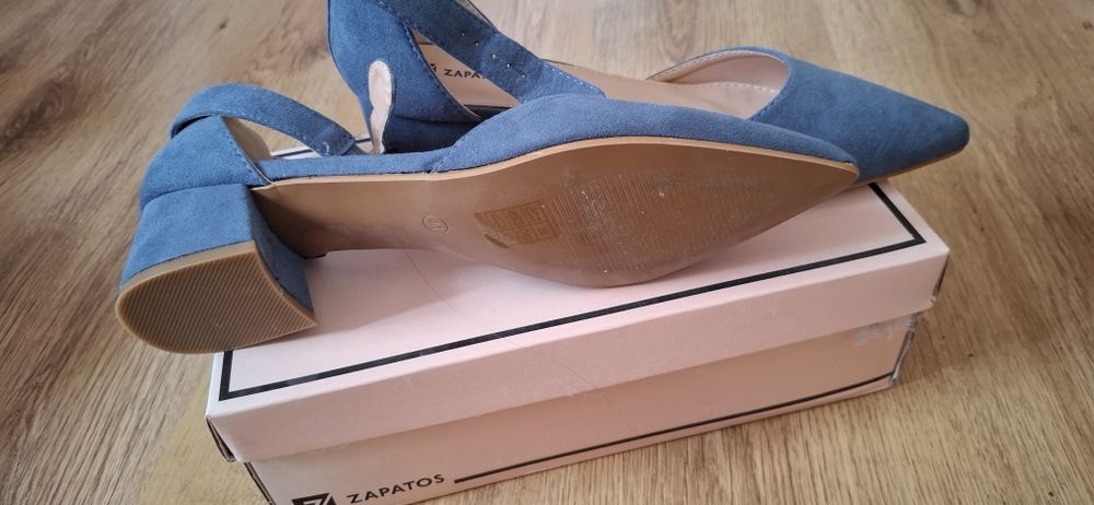 Дамски обувки Zapatos нови  41 номер сини официални велур каи