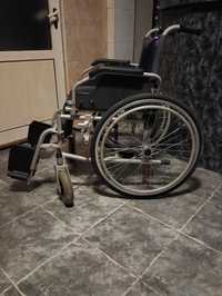 Сгъваема инвалидна количка