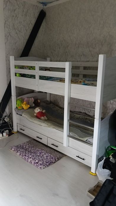 Двух ярусная кровать длина 2м