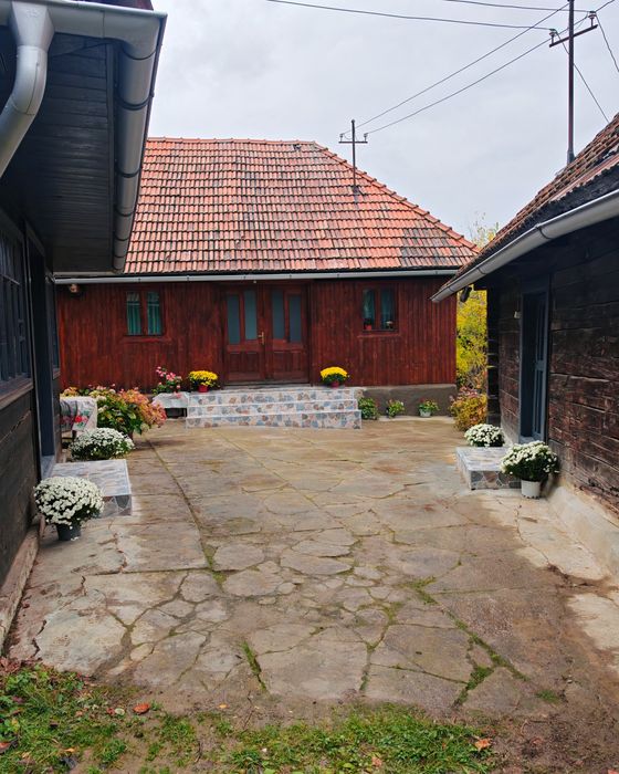 Vând casă locuibilă cu teren aferent  în Satul Alun(Comuna Boșorod)